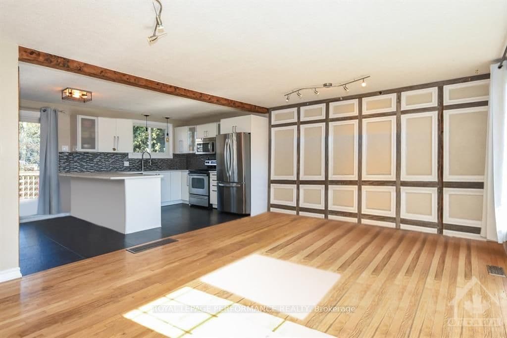 6973 MASON Street photo 5