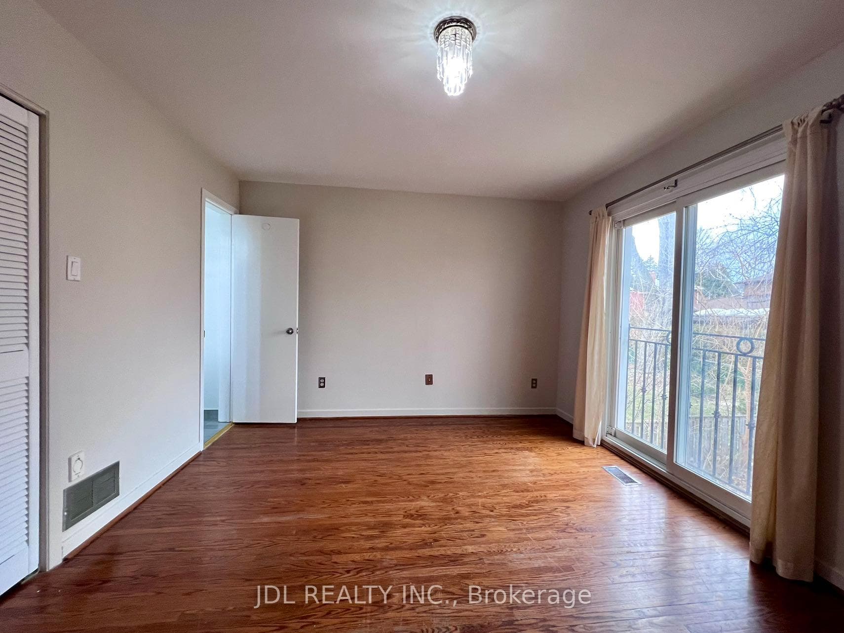58 Bestview Drive photo 12