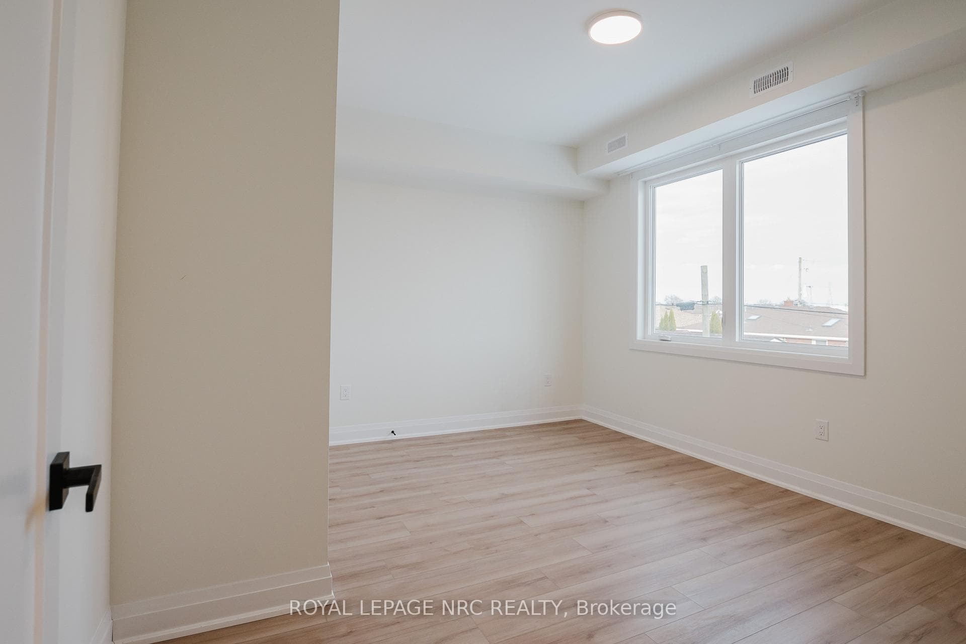 103 Southworth Street Unit 103A photo 3