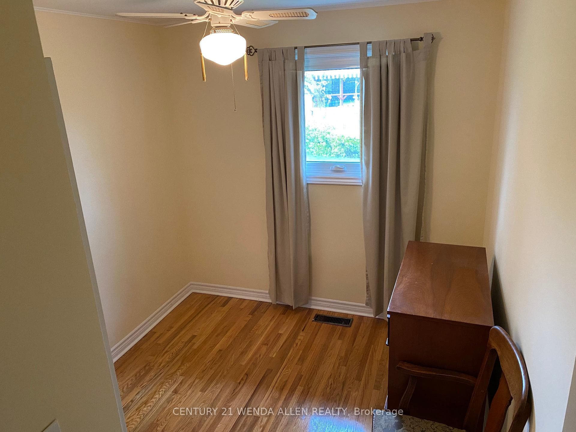 126 Birkdale Road photo 10