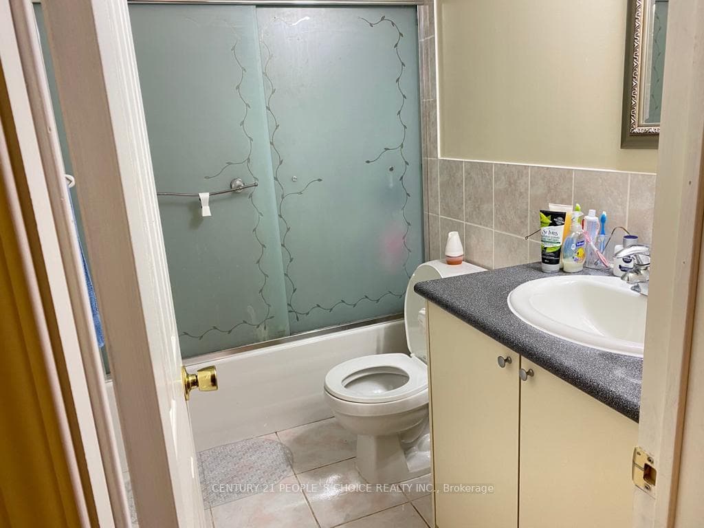 854 Knotty Pine Grove Unit (Lower) photo 4
