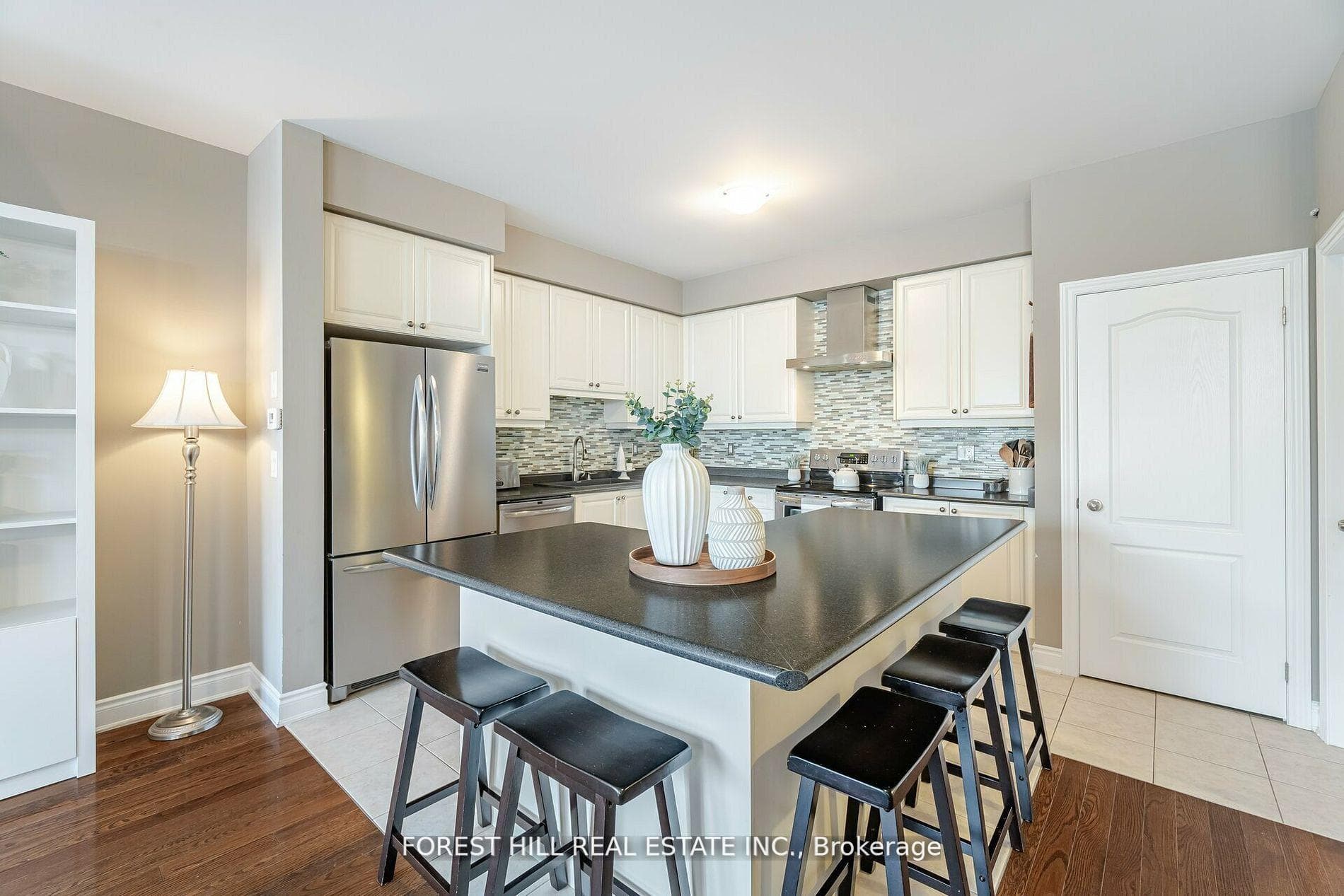 10 Birchfield Crescent photo 11