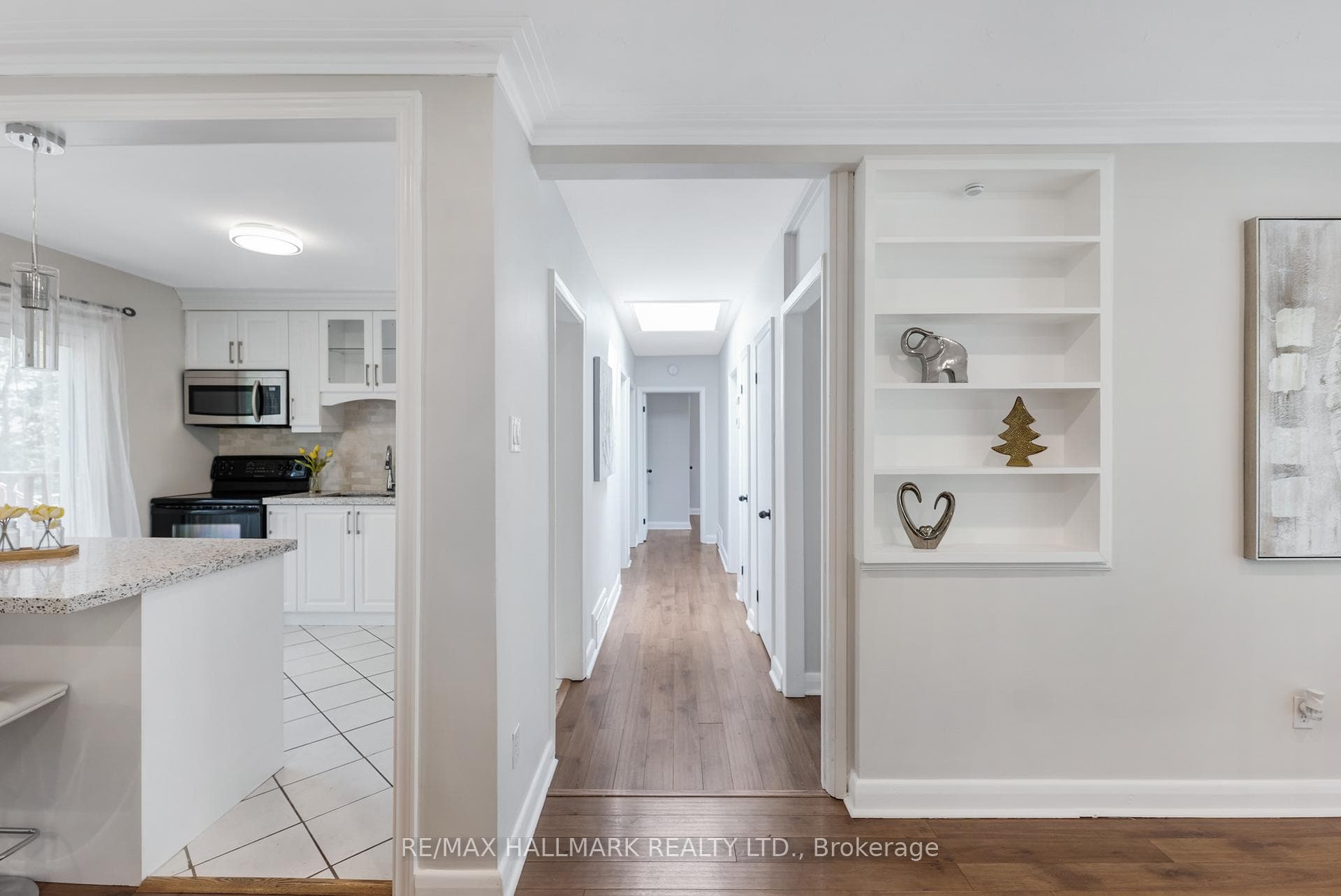 54 MONKSWOOD Crescent photo 15