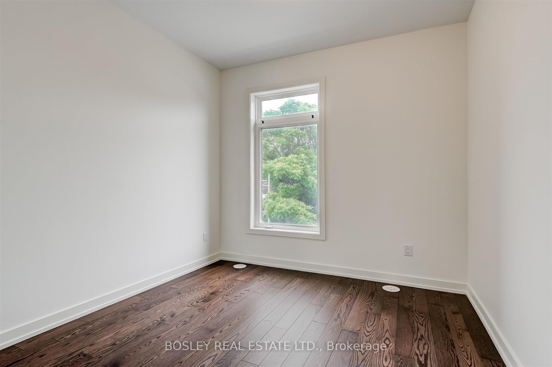378 Shuter Street photo 20