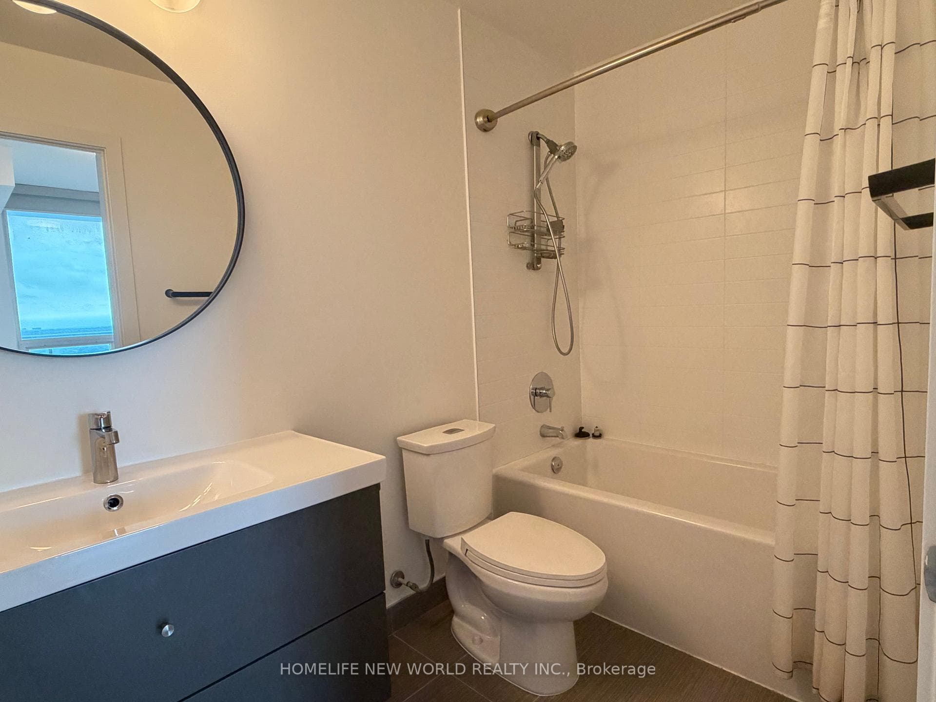 70 Forest Manor Road Unit 2501 photo 11