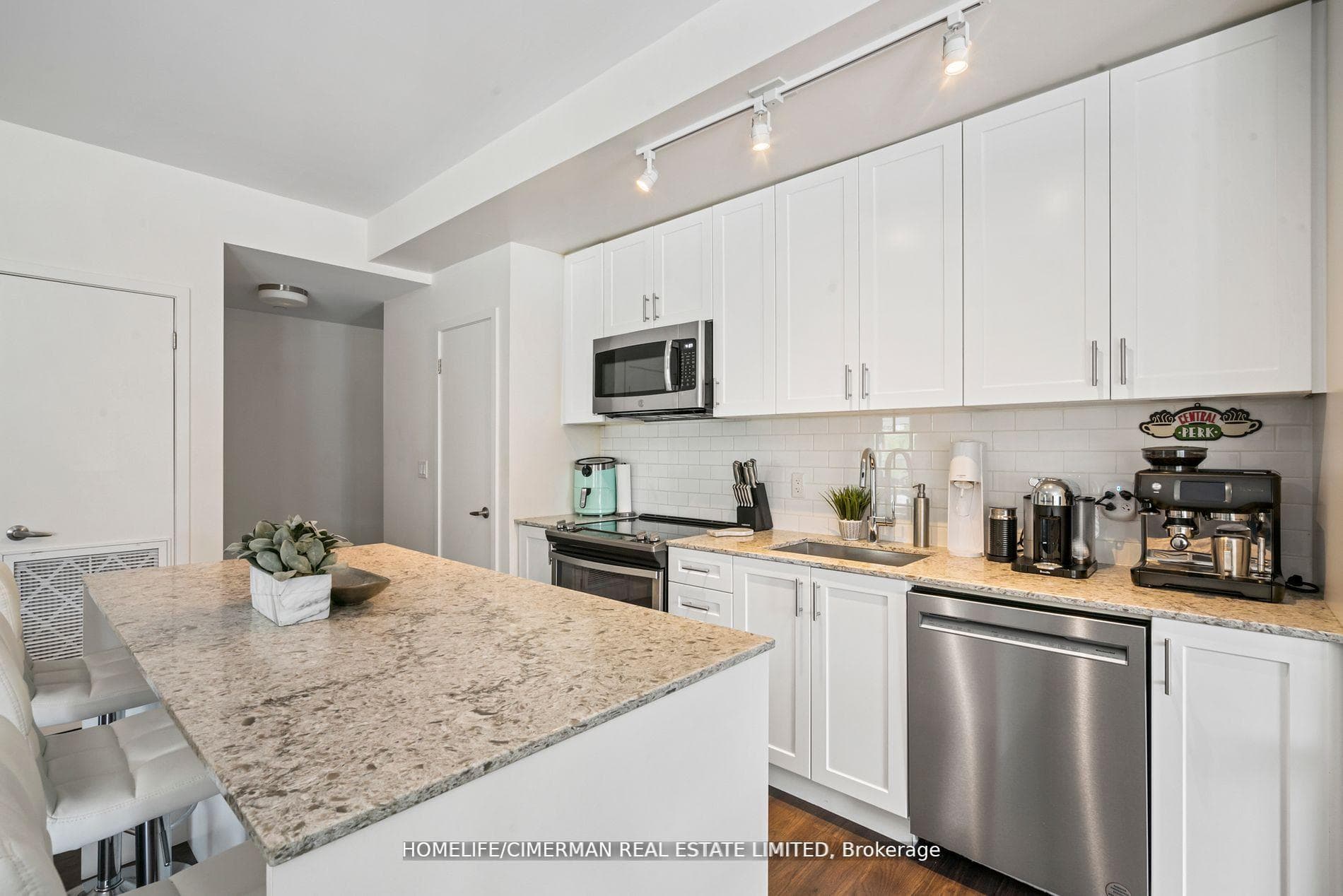 210 Sabina Drive Unit 212 photo 6