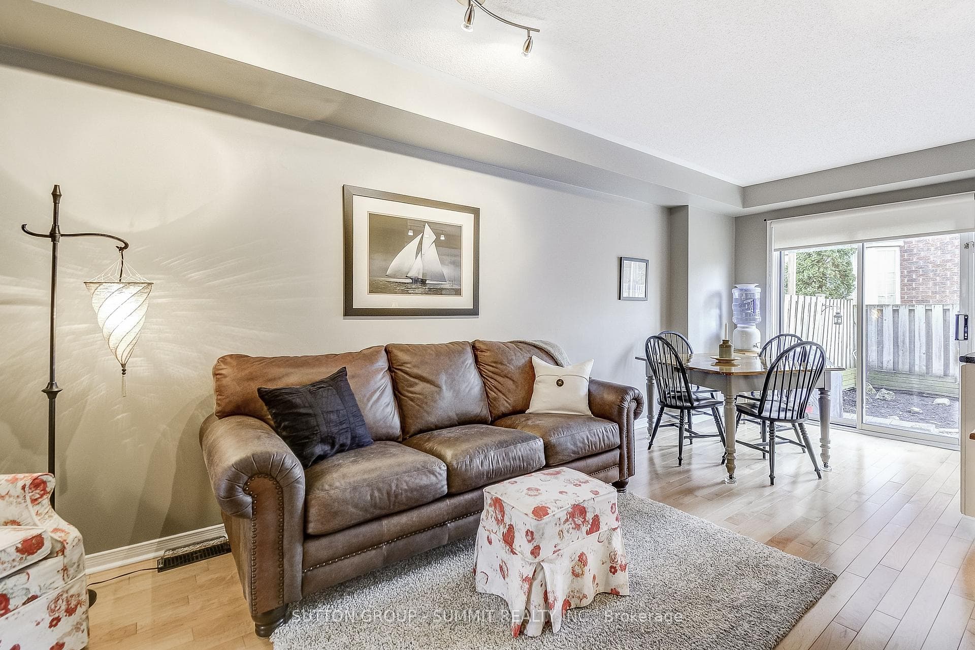 1425 Abbeywood Drive Unit 10 photo 14