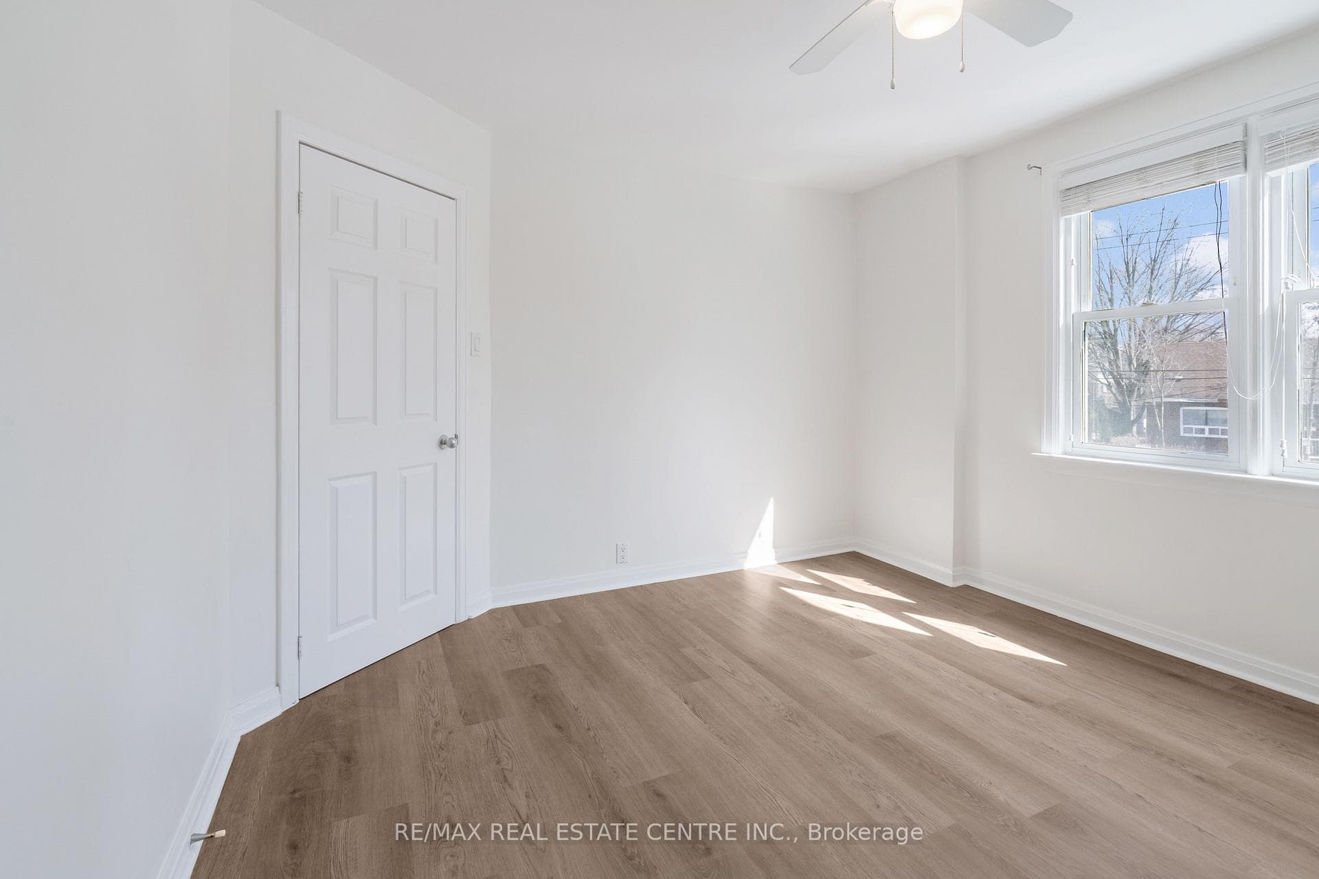 76 Cloverhill Road photo 24