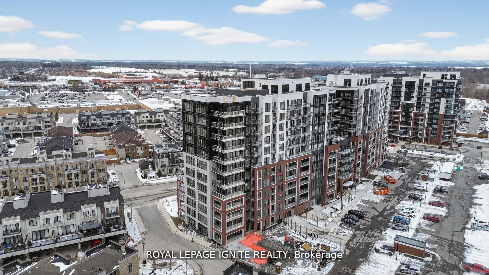 51 Clarington Boulevard Unit 322 photo 3