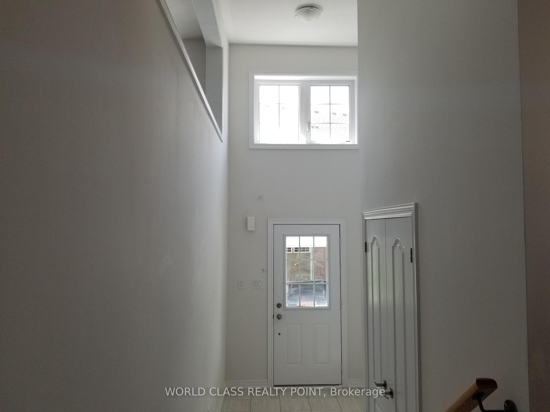 470 Linden Drive Unit 32 photo 4