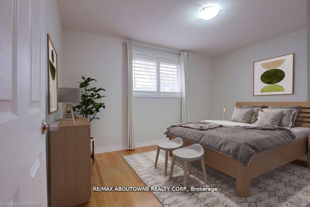 6346 Neuchatel Road photo 14