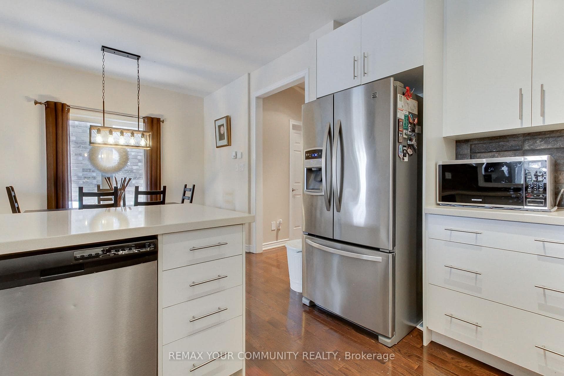 506 Foxcroft Boulevard photo 12
