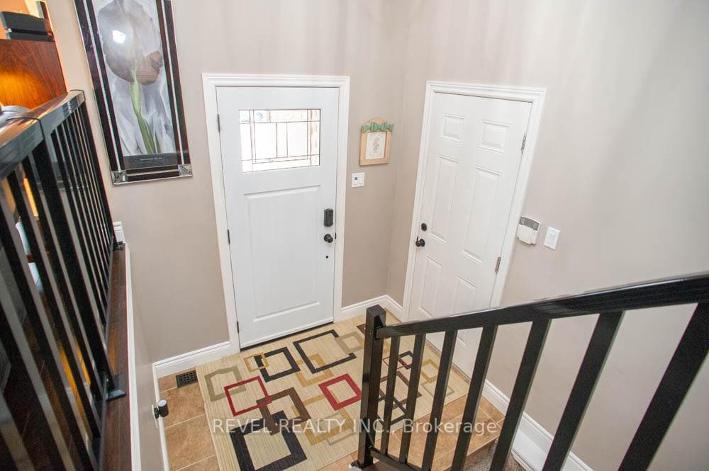 145 McGuiness Drive photo 5