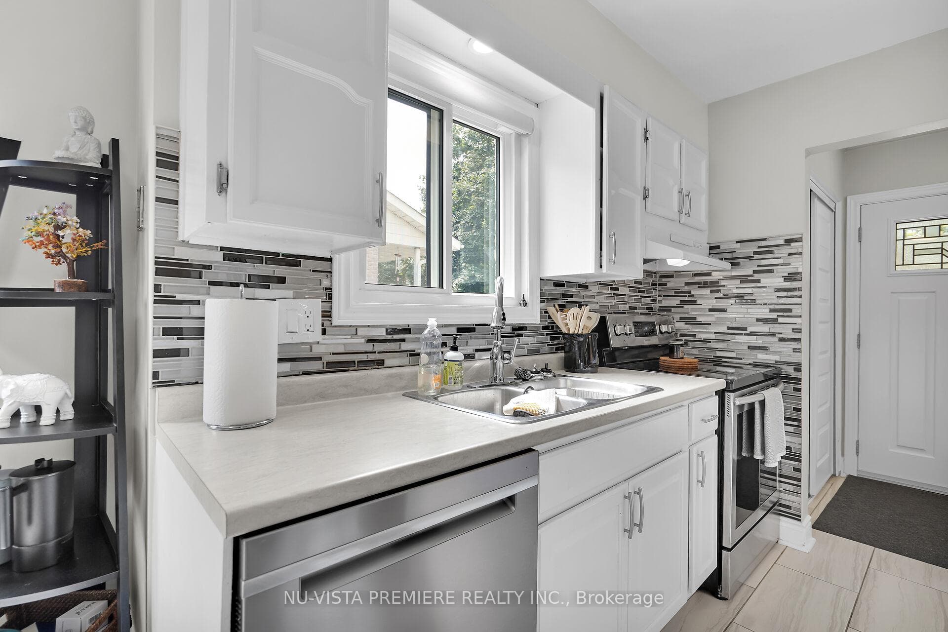 1765 Attawandaron Road photo 9