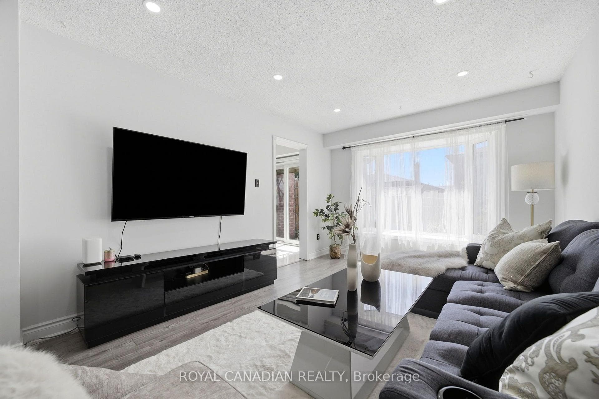 3 Gilmore Drive photo 9