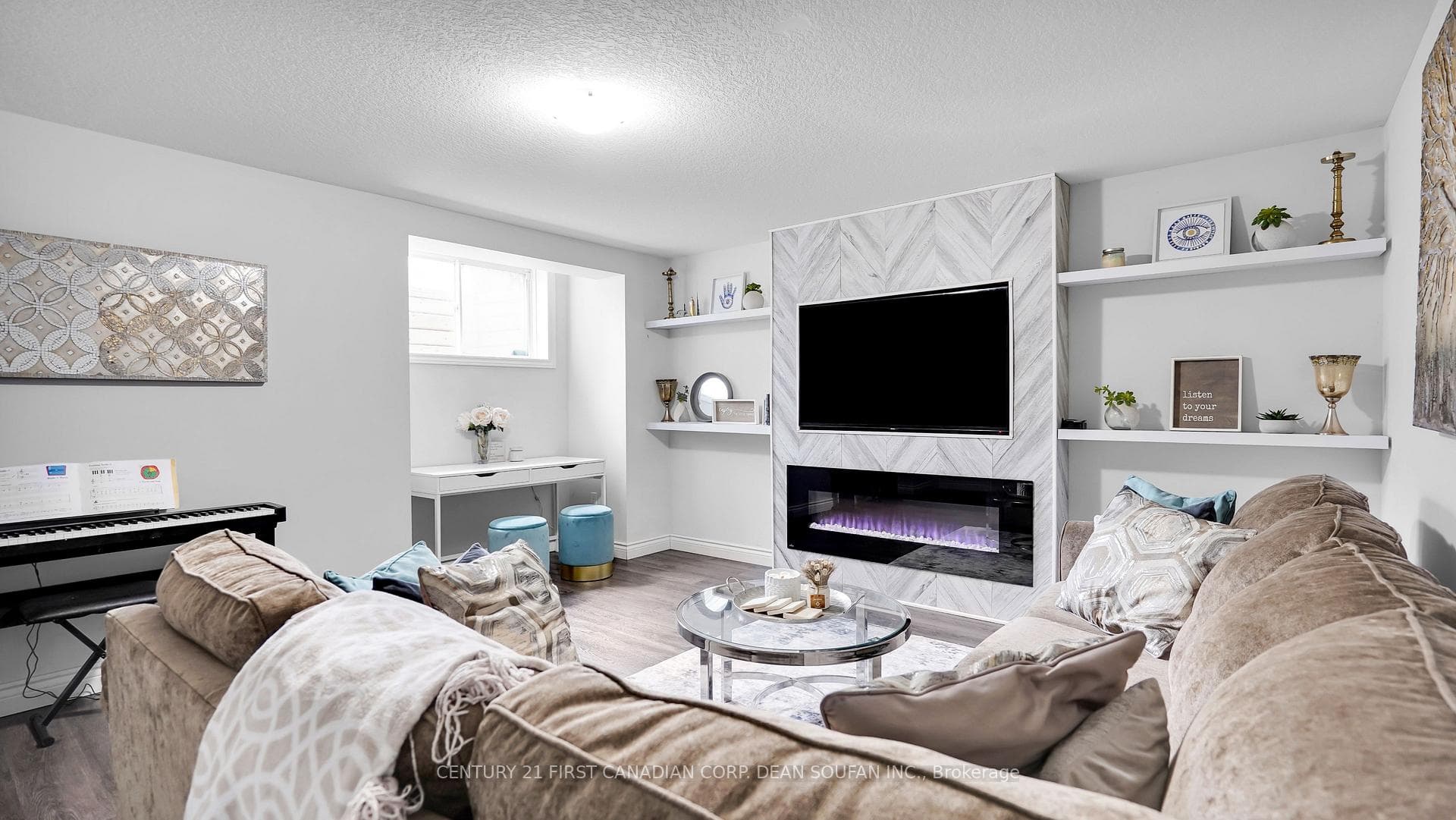 3399 Castle Rock Place Unit 8 photo 33