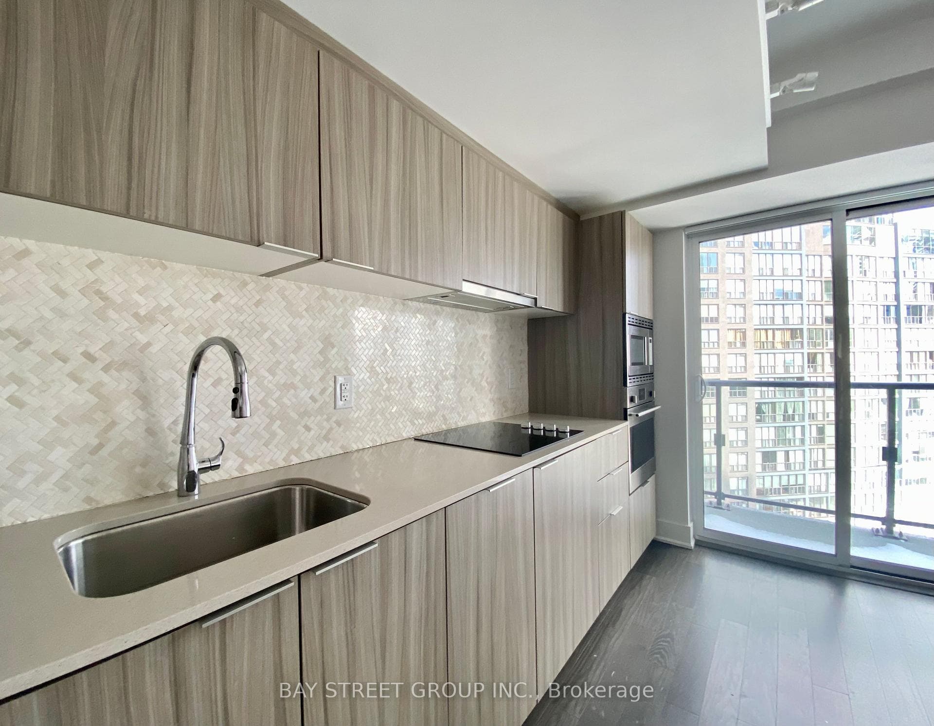 955 Bay Street Unit 1702 photo 10