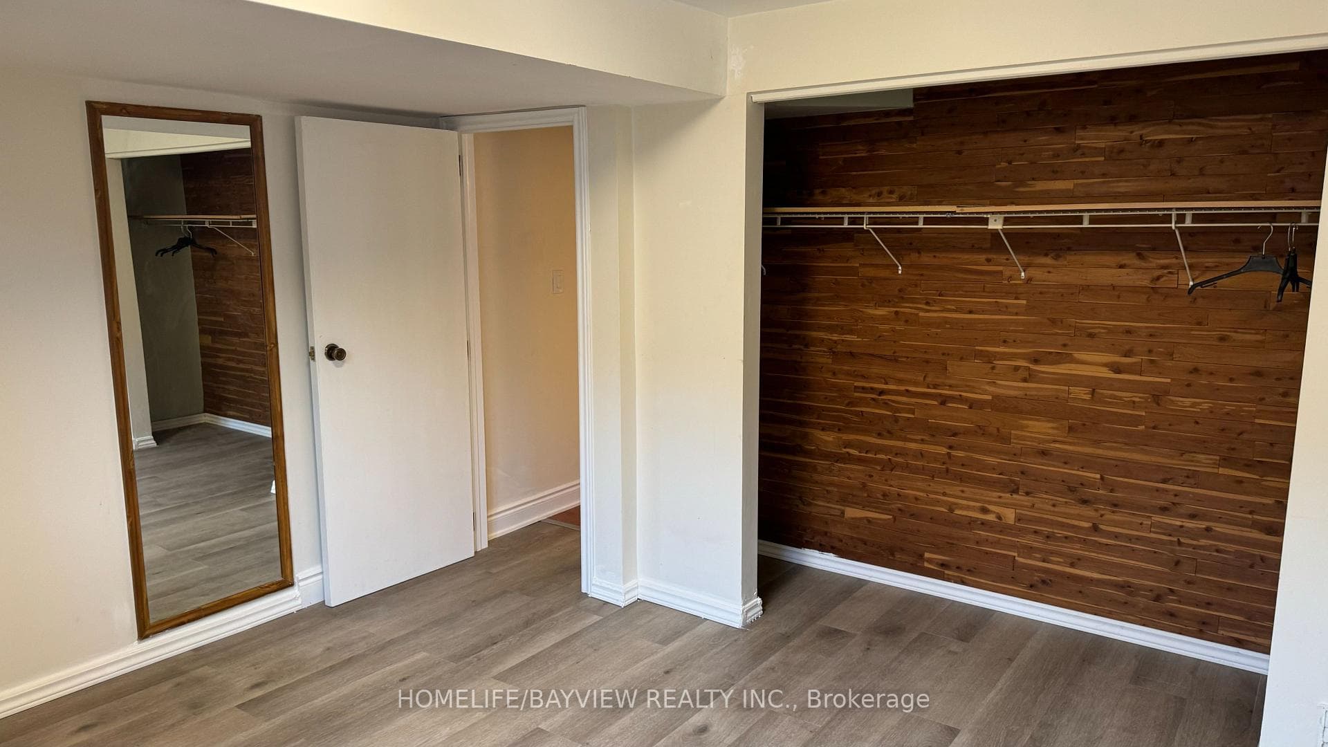 706 Hewson Drive Unit Bsmt photo 9