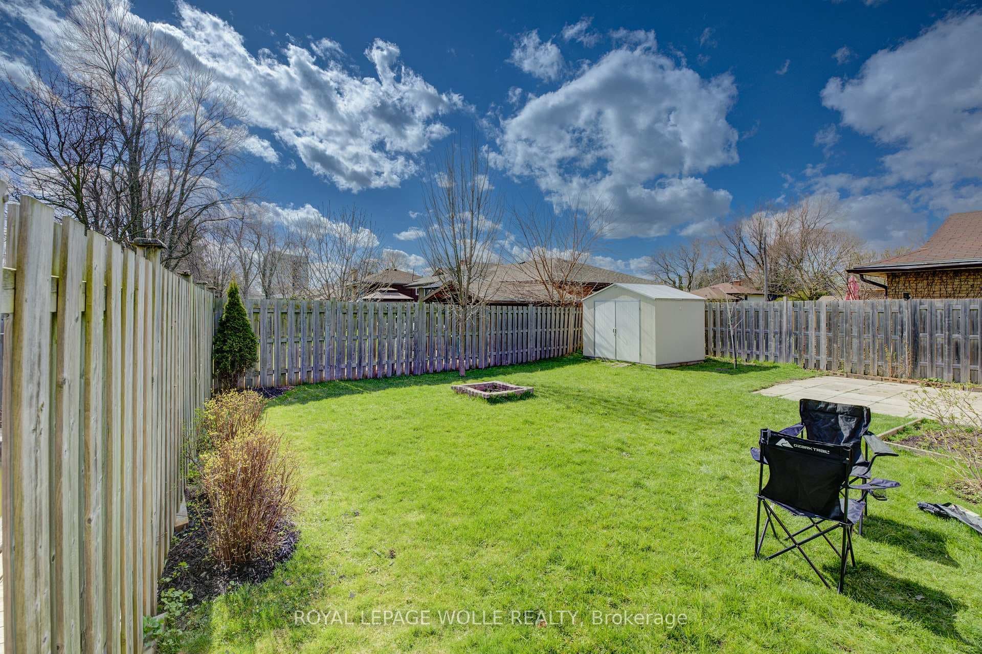 31 Weichel Street photo 27