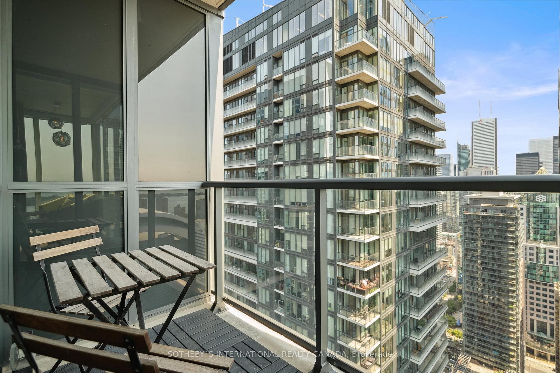88 Blue Jays Way Unit 3803 photo 11