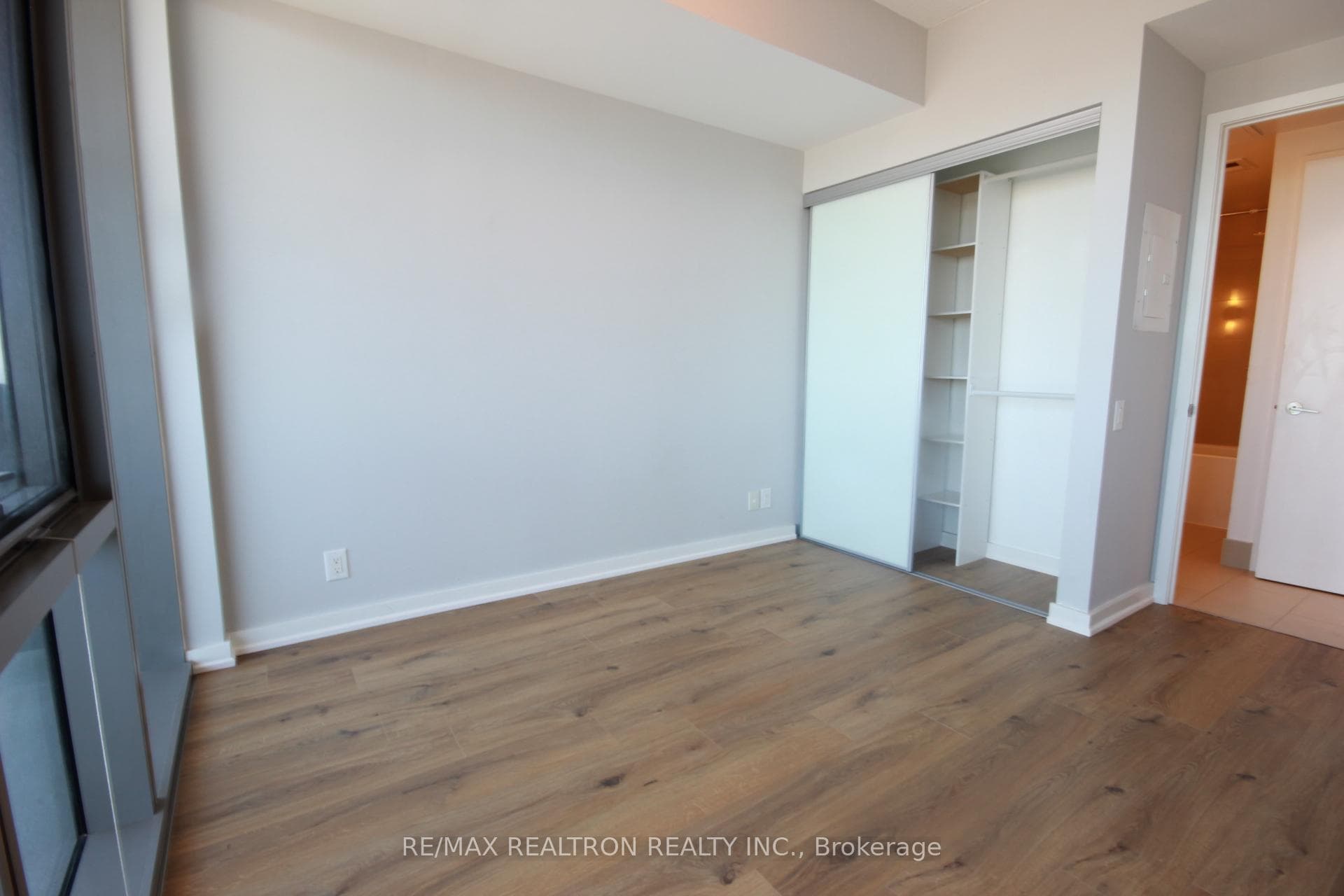 390 Cherry Street Unit 2304 photo 14