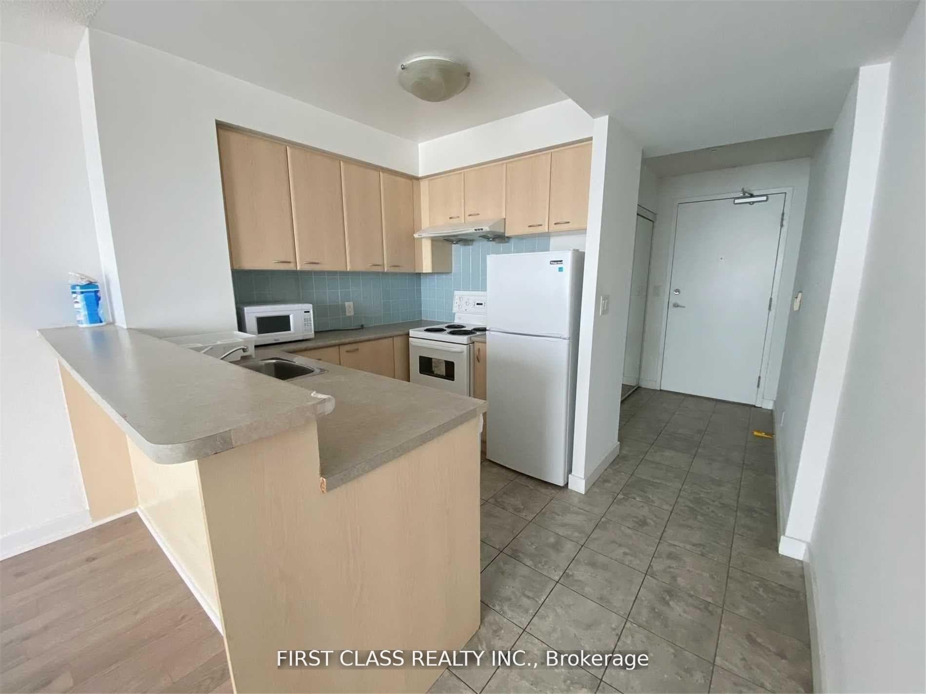 38 Lee Centre Drive Unit 3312 photo 3