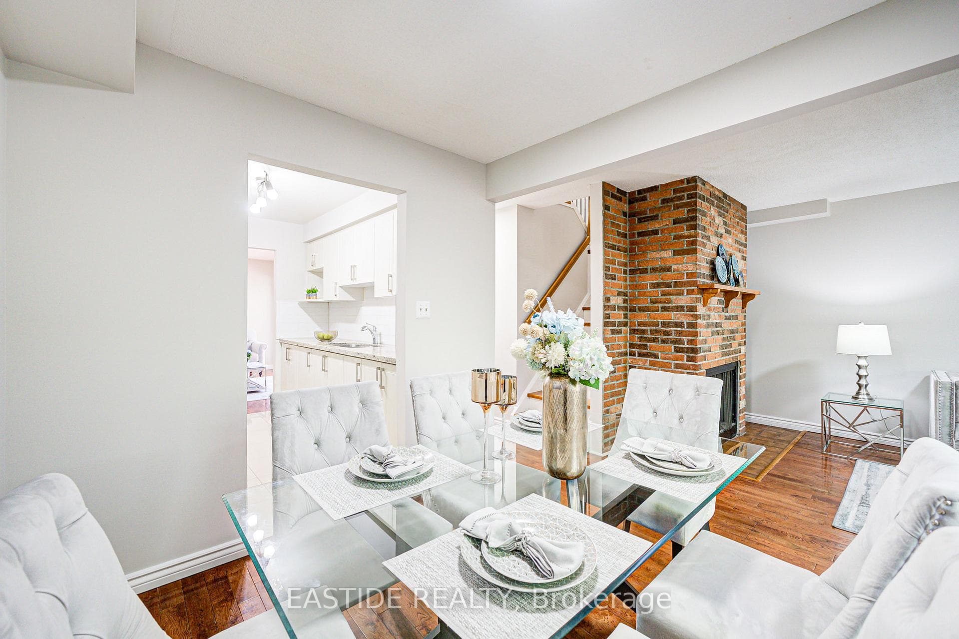 55 Ambercroft Boulevard photo 15