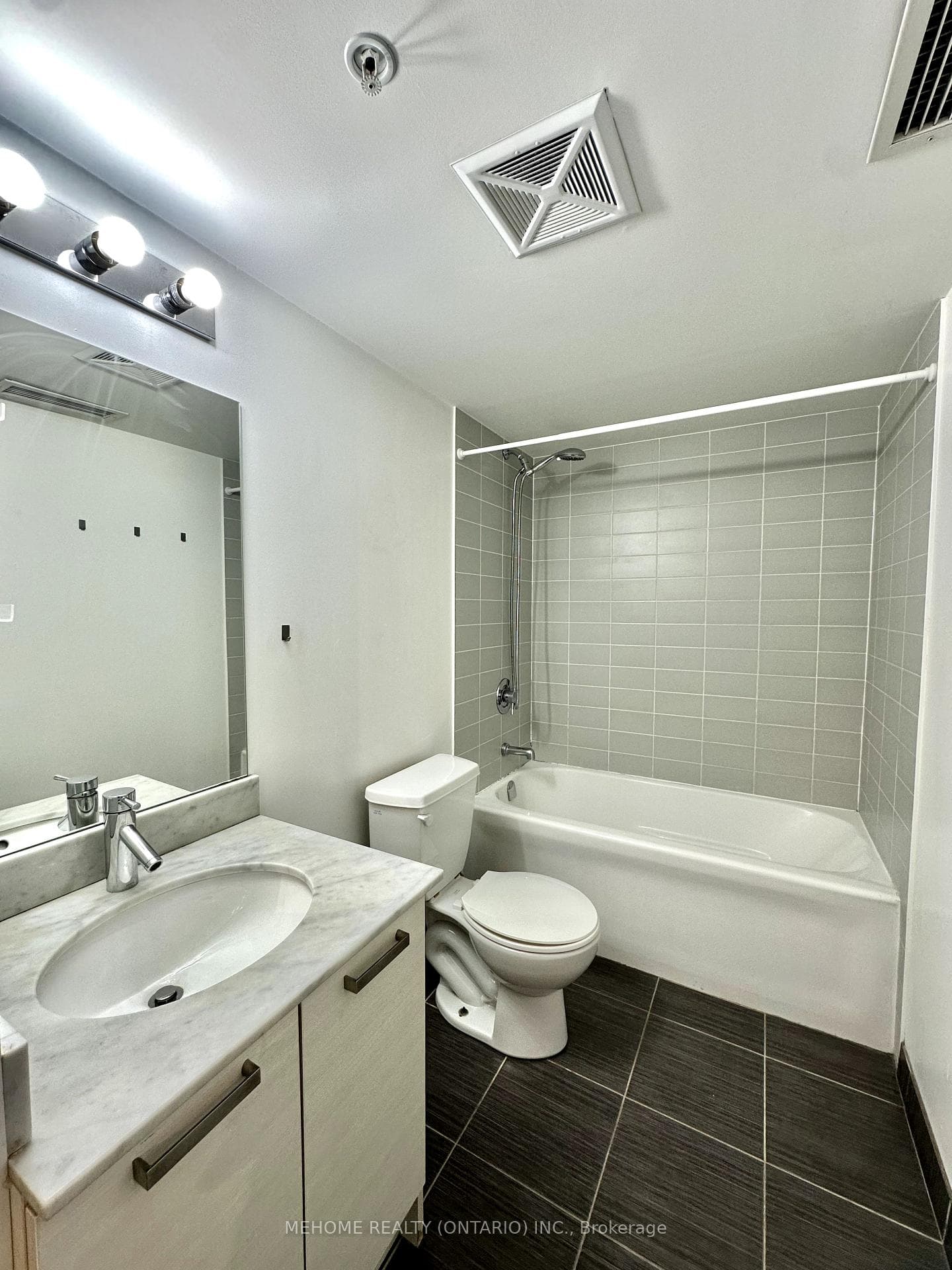 68 Abell Street Unit 640 photo 10