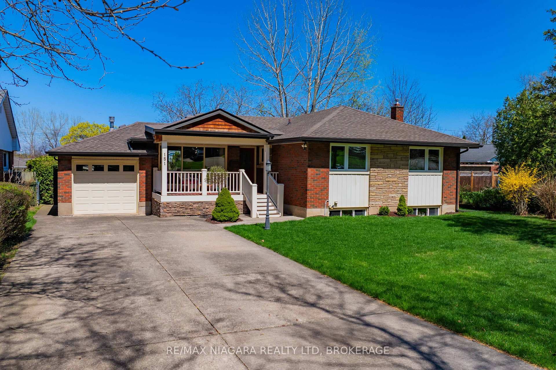 181 Woodside Drive photo 1