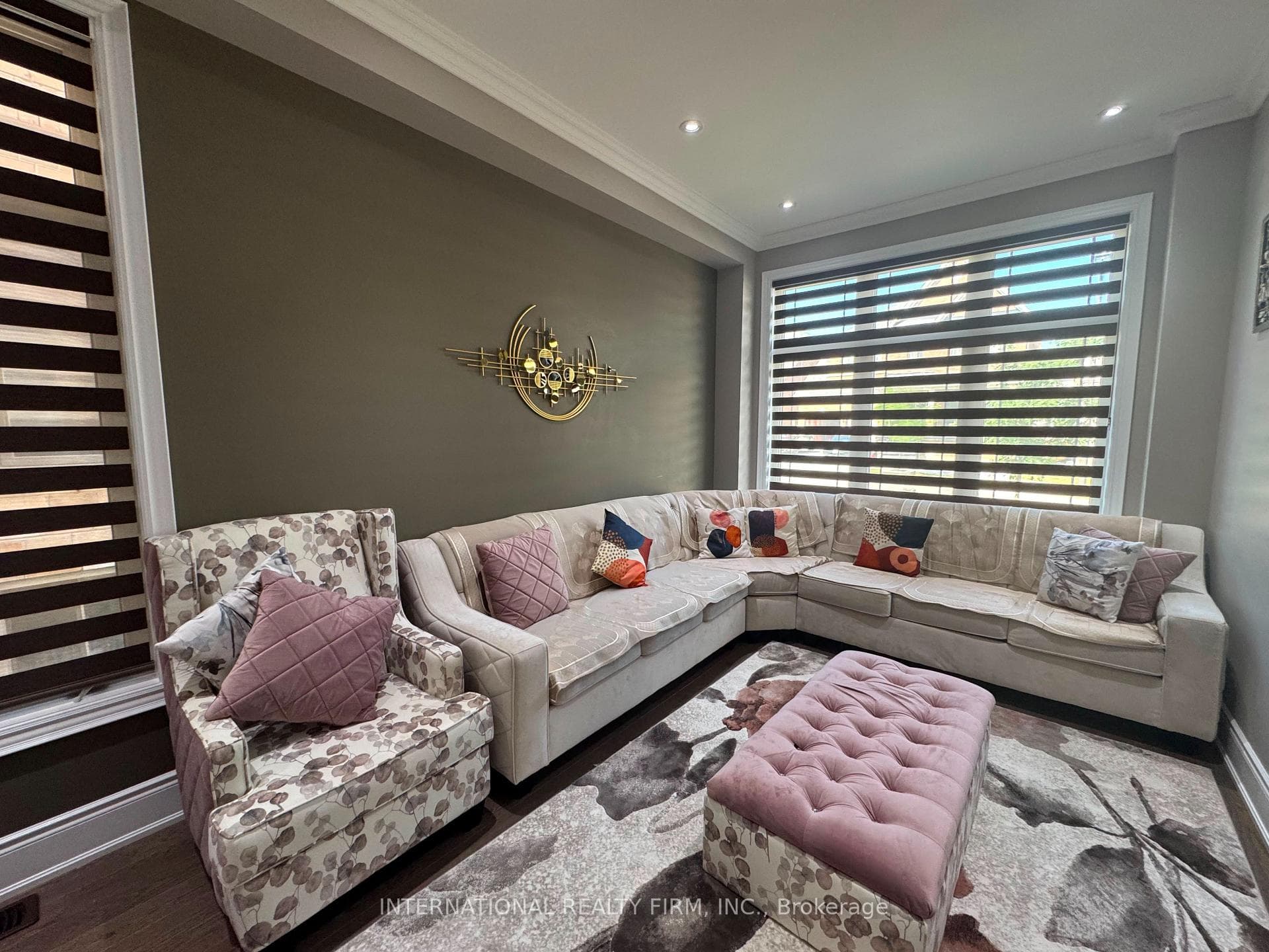 45 Daisy Meadow Crescent photo 8