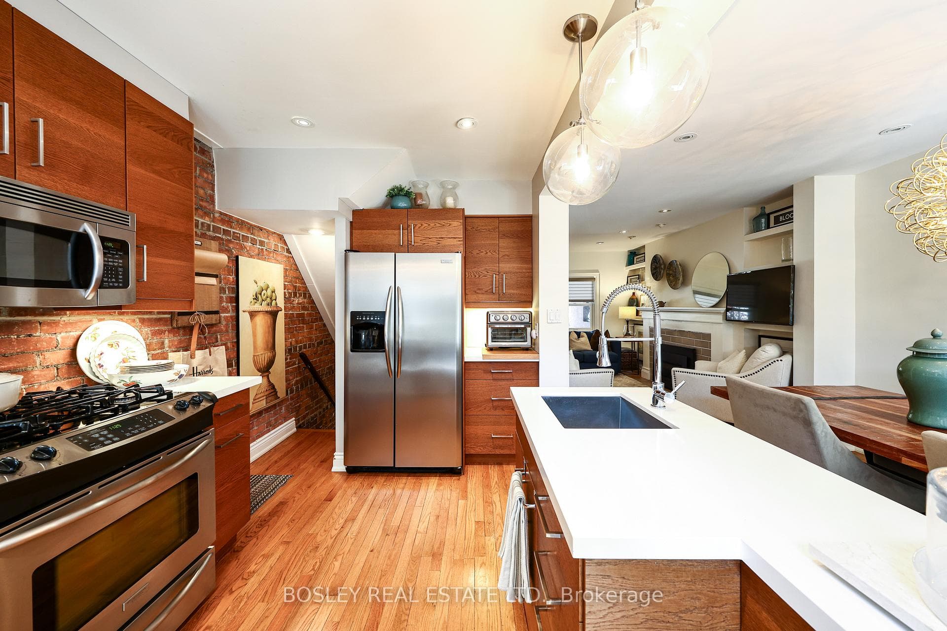 81 Courcelette Road photo 15