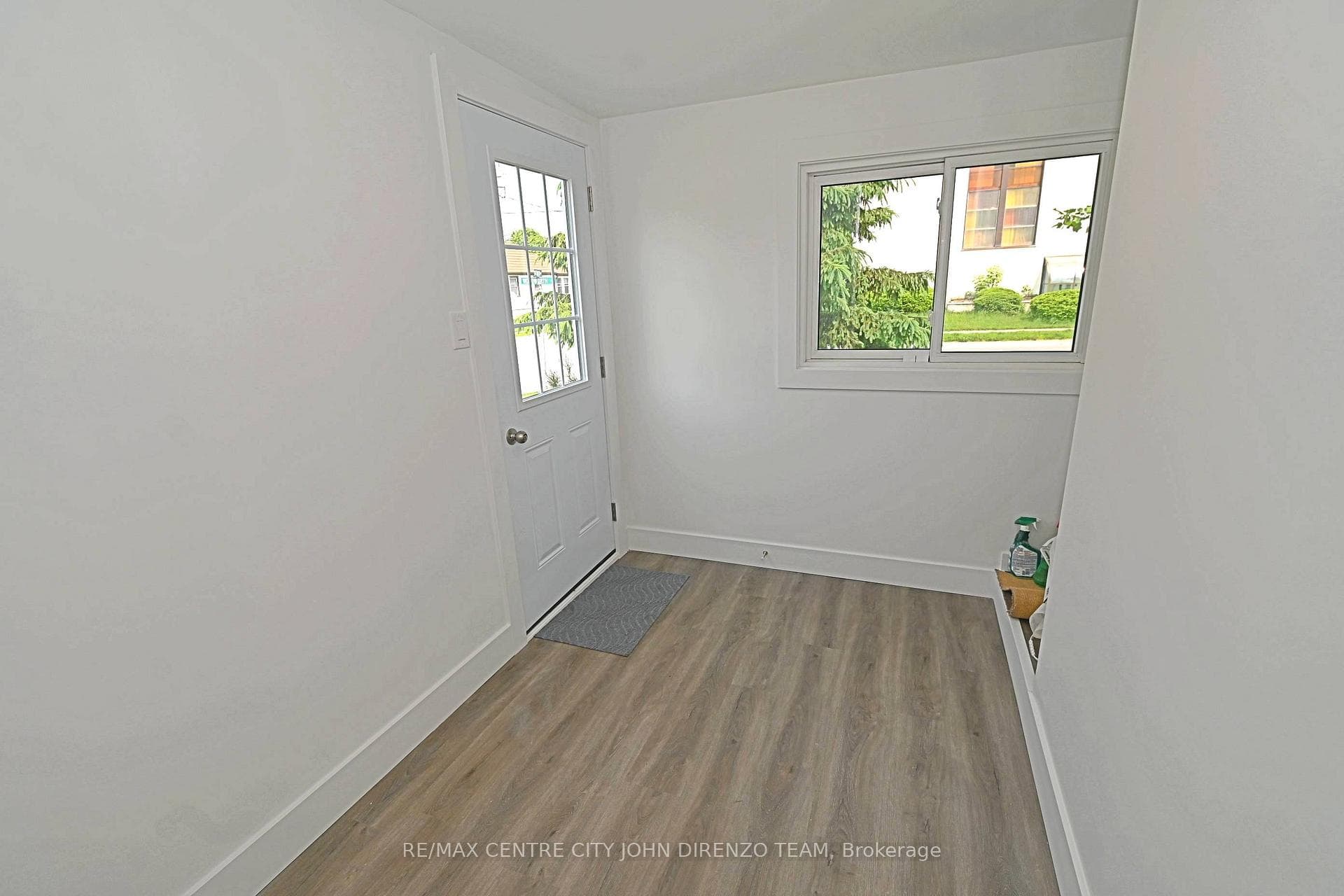 52 Woodworth Avenue photo 10
