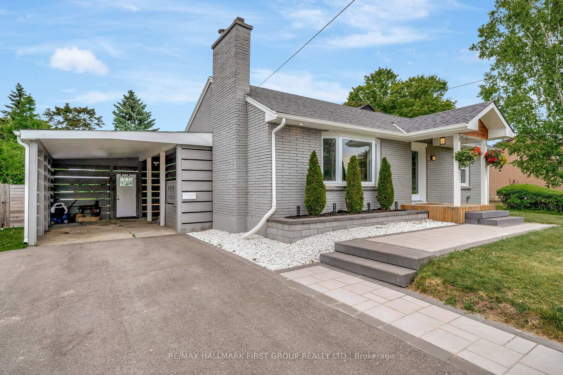 6 Orchard Avenue photo 3