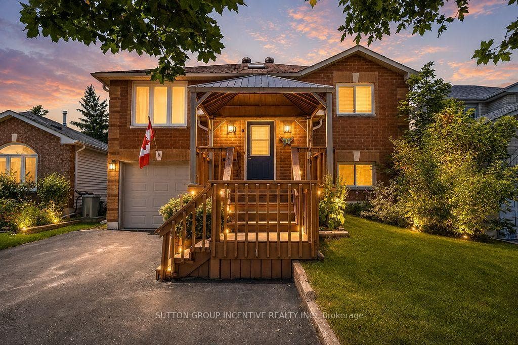 10 Palling Lane photo 1