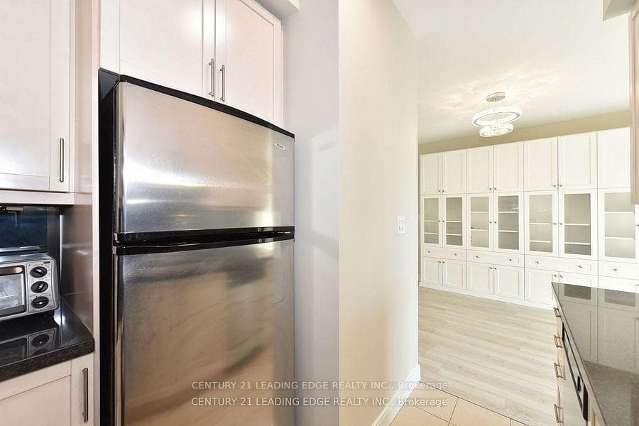 50 Absolute Avenue Unit 4308 photo 24