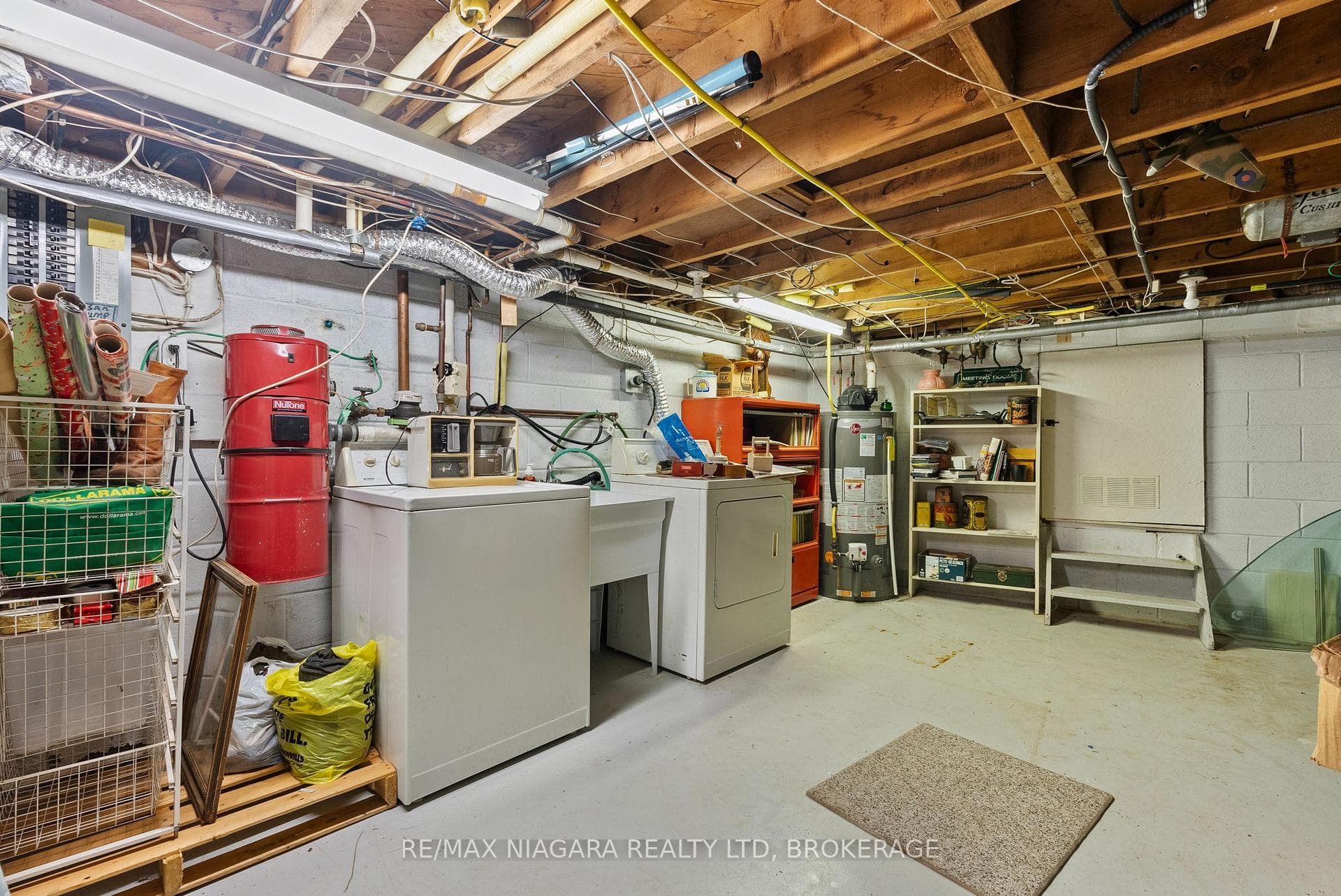 46 Melrose Drive photo 34