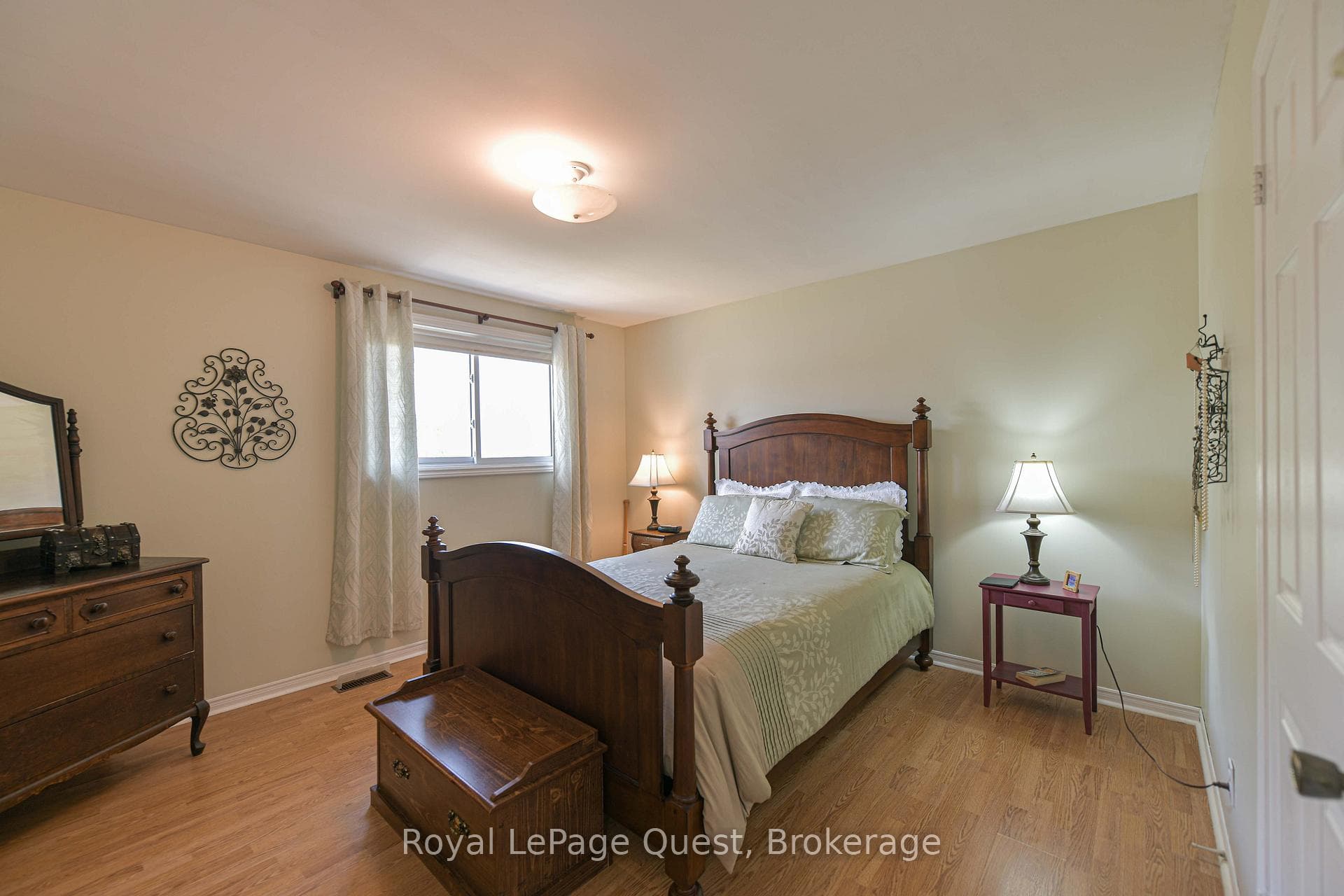 4 Chestnut Place photo 10