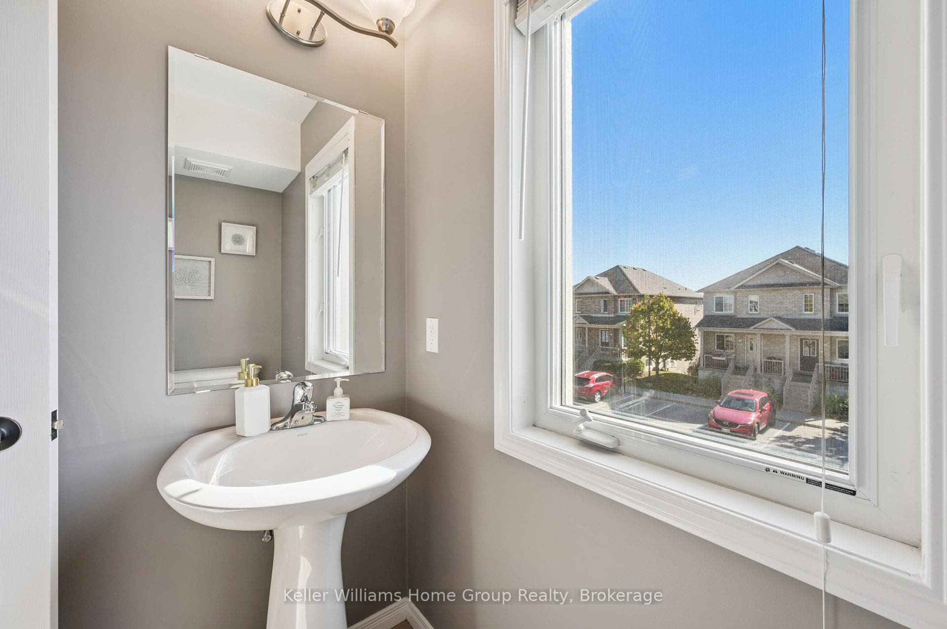 35 Mountford Drive Unit 22 photo 14