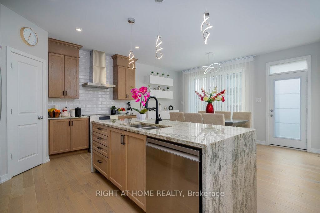 159 Boulonnais Grove photo 14