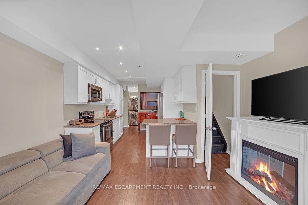 1328 UPPER SHERMAN Avenue Unit 19 photo 34