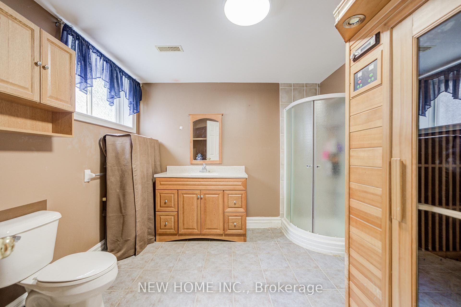 784 Rockaway Road photo 36