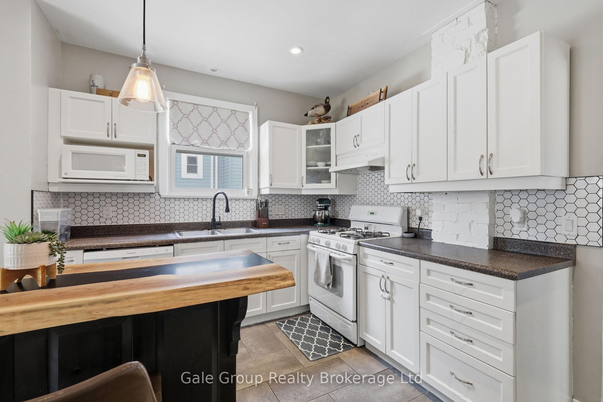 32 West Avenue photo 18