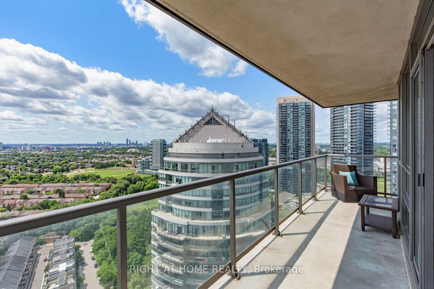 2240 Lake Shore Boulevard Unit 3104 photo 23