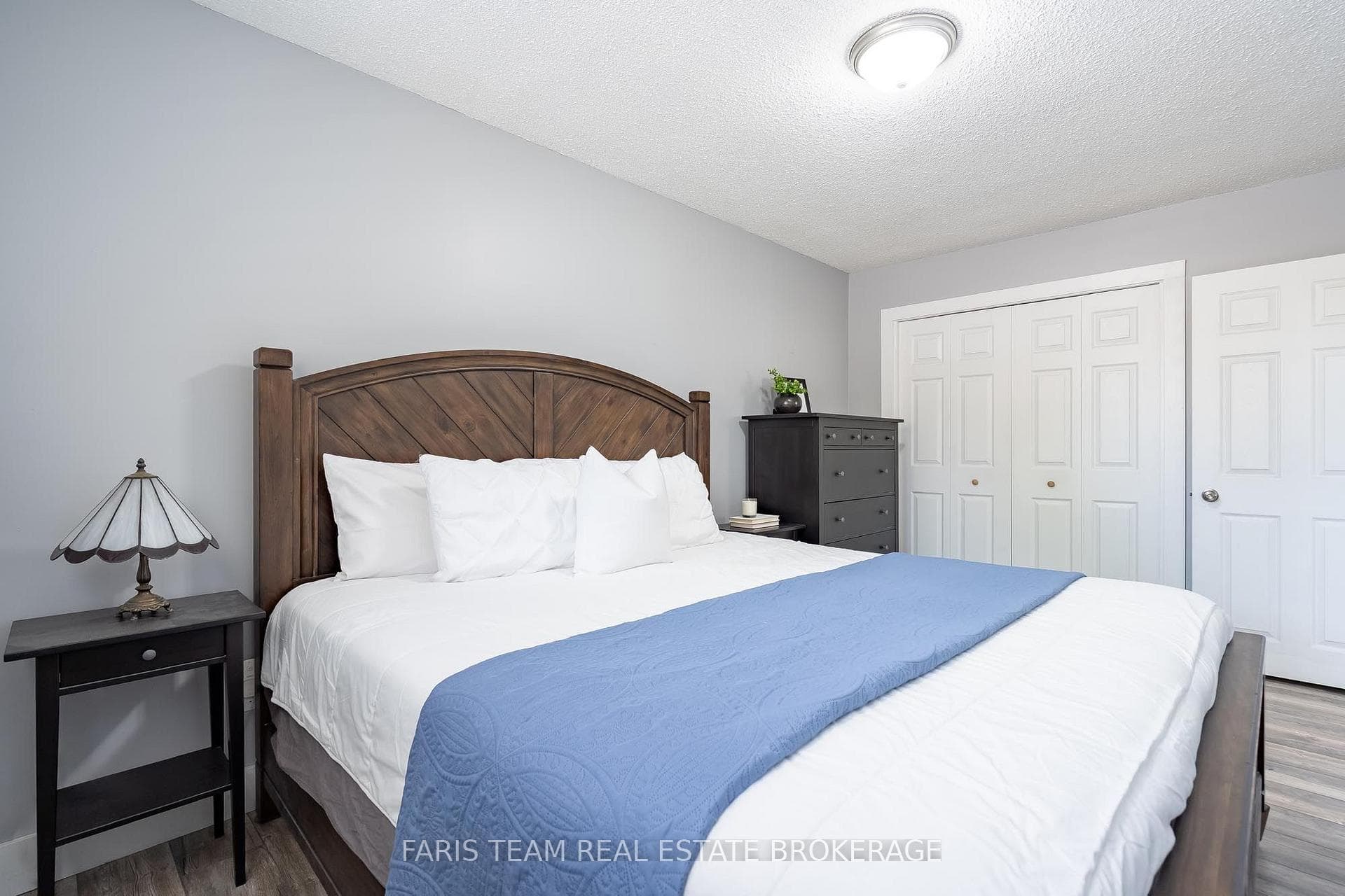 20 Leslie Drive photo 18