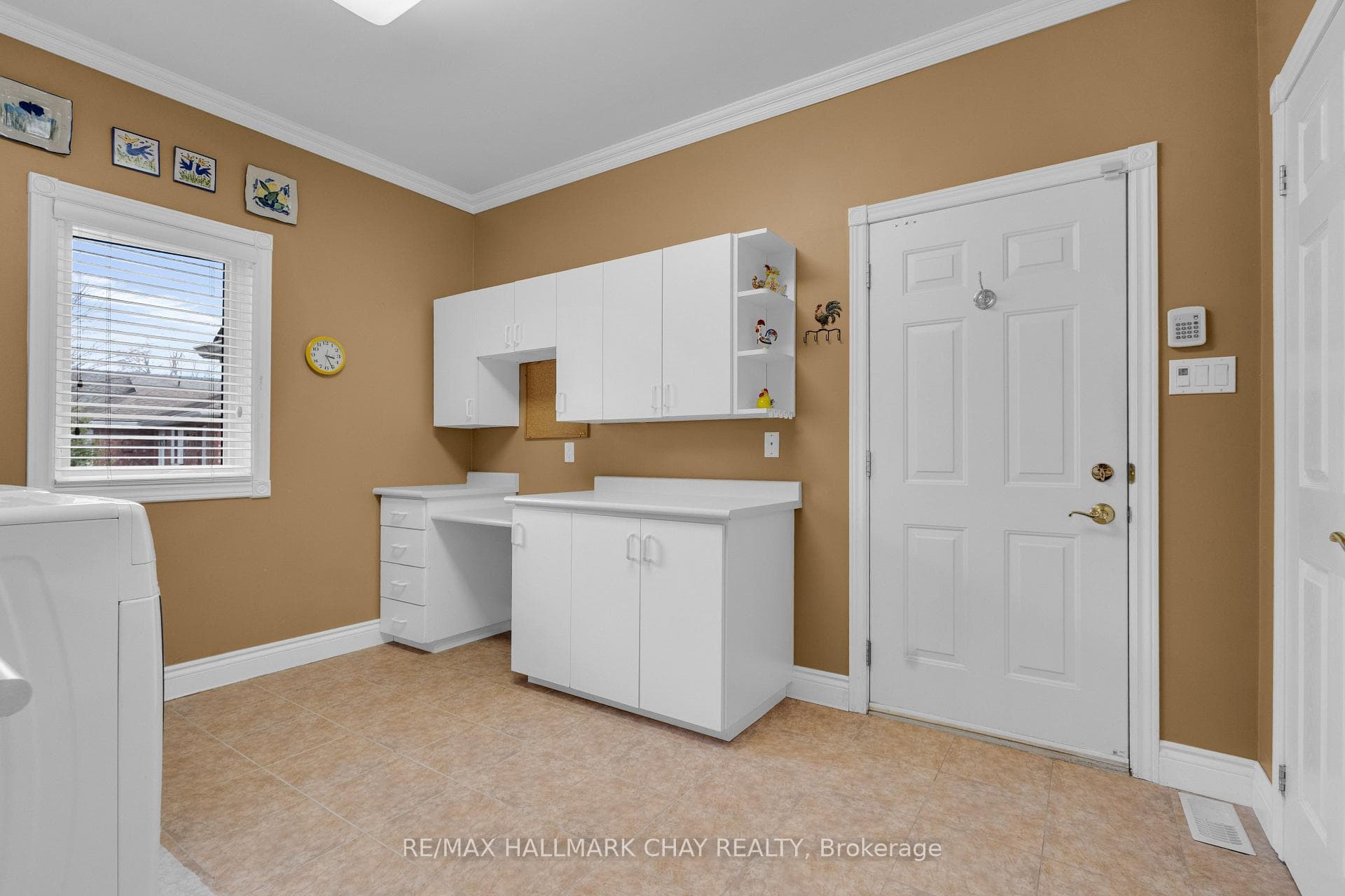 16 Chestnut Lane, Oro-Medonte