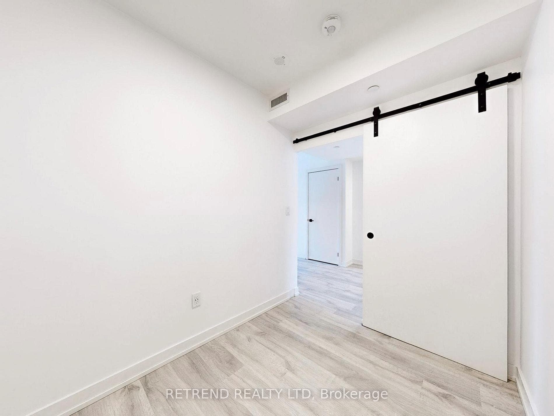 2 Augusta Avenue Unit 410 photo 10
