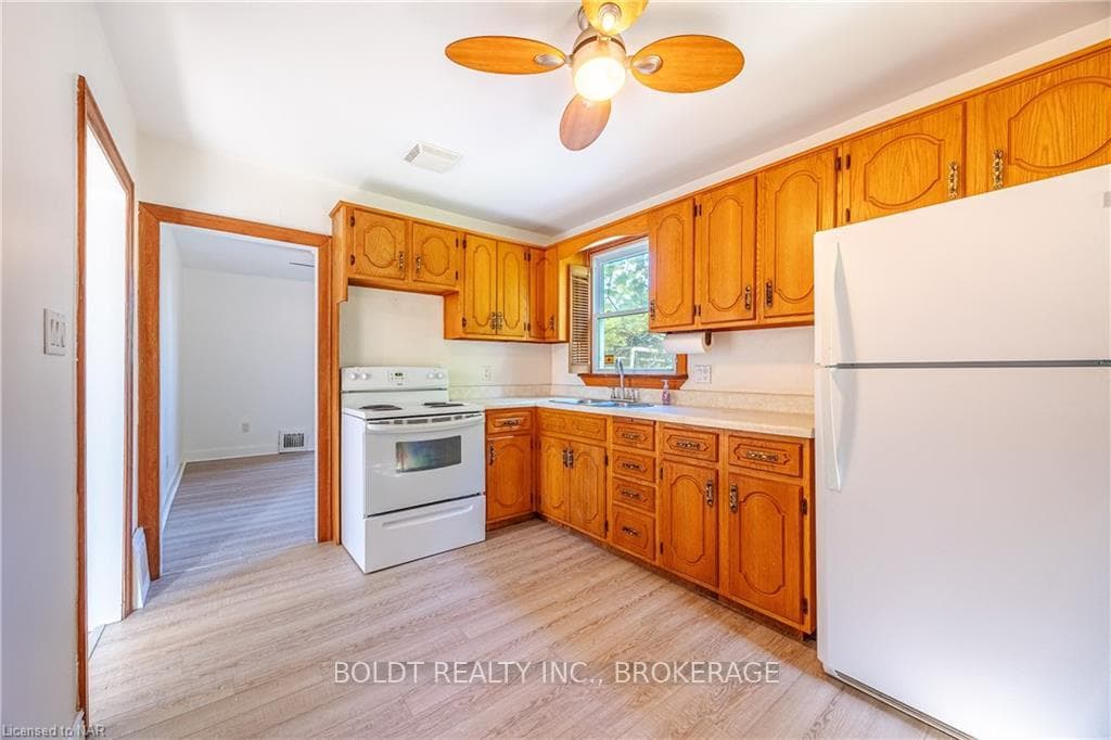 66 ARTHUR Street photo 14