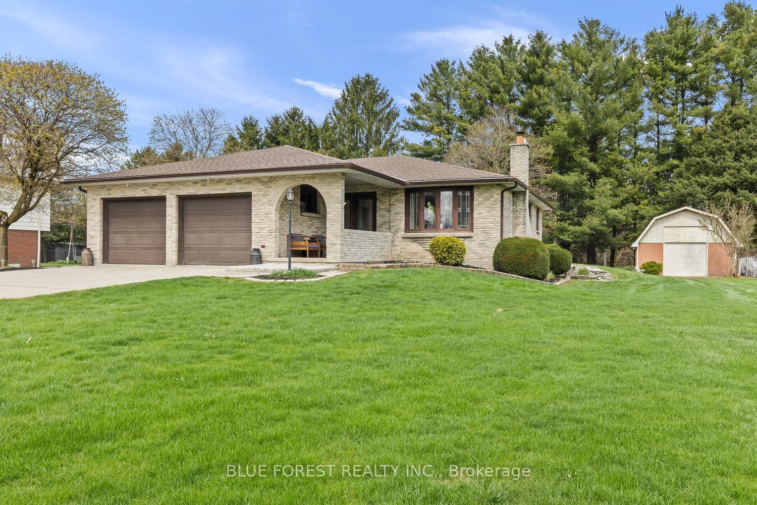 2362 Slo Pitch Road photo 2