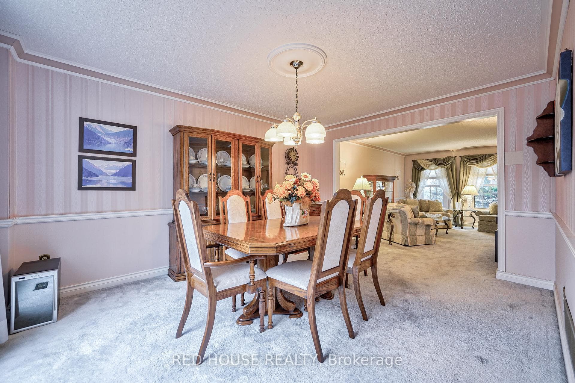 137 Larkin Avenue photo 12