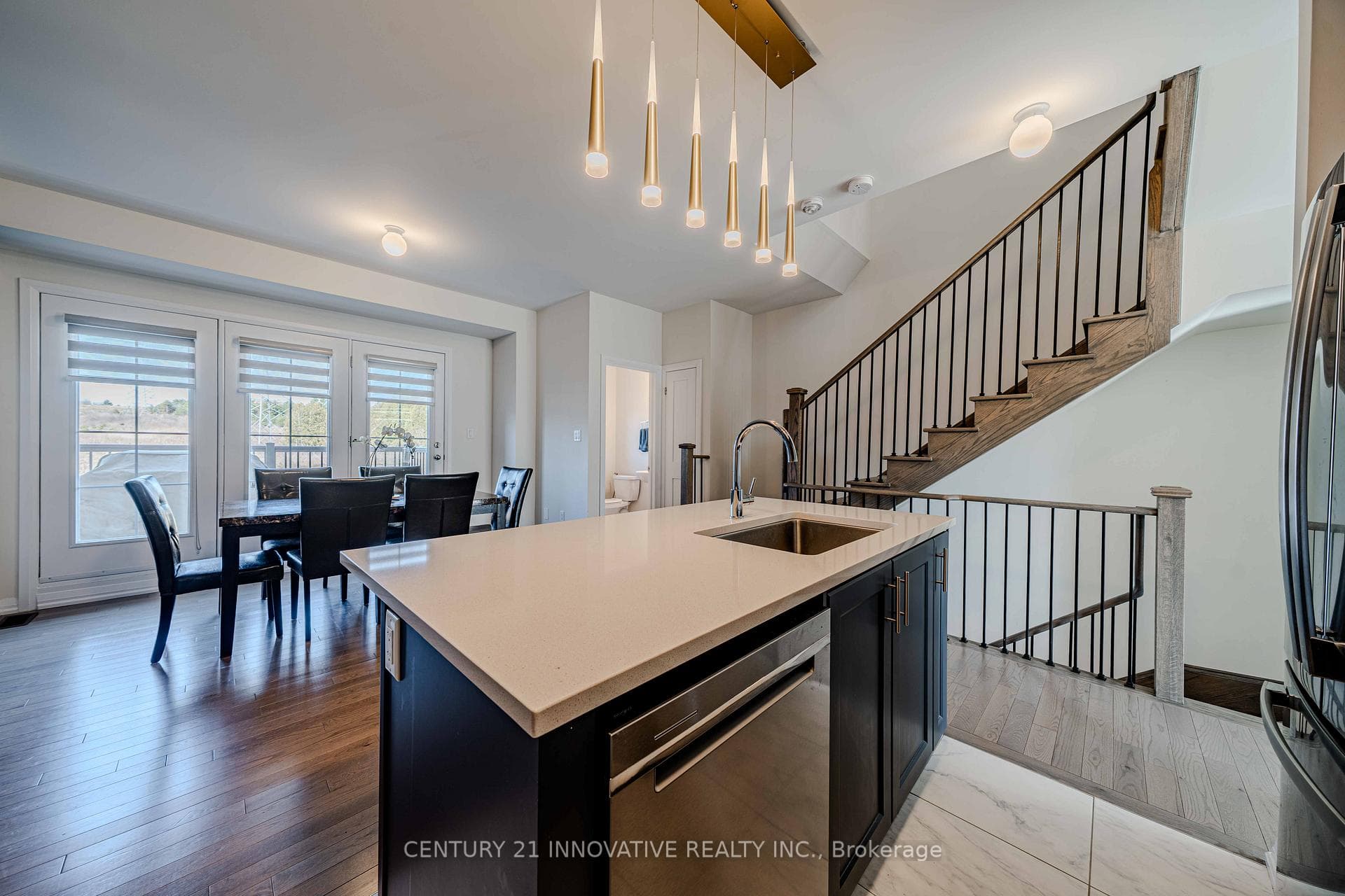 30 Coote Court photo 13